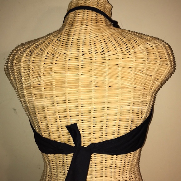 VSHA swim top XL - Picture 3 of 5